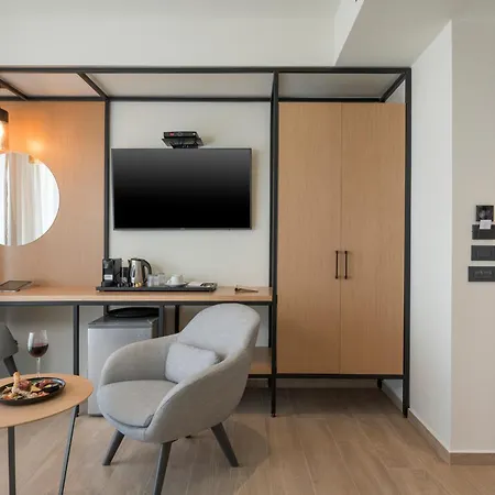 Hyperion & 4* Chania (Crete)