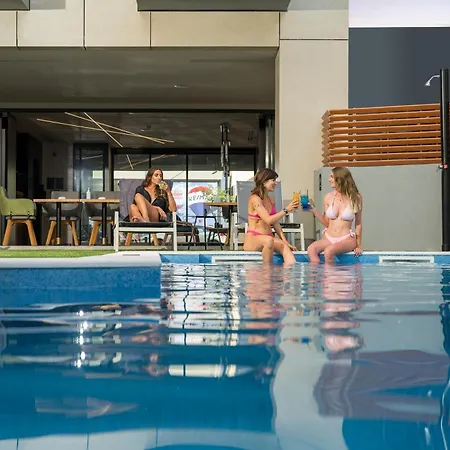 Hyperion & 4* Chania (Crete)