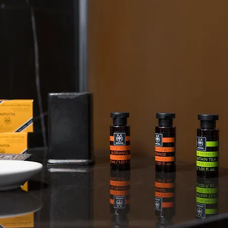 Hyperion & Ханья