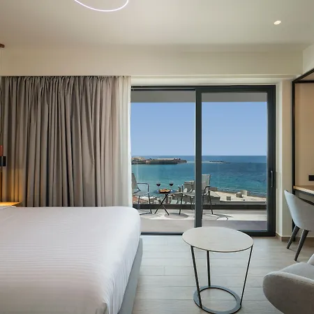 Hyperion & Отель Ханья