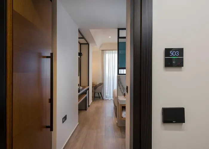 Hyperion & Chania (Crete)