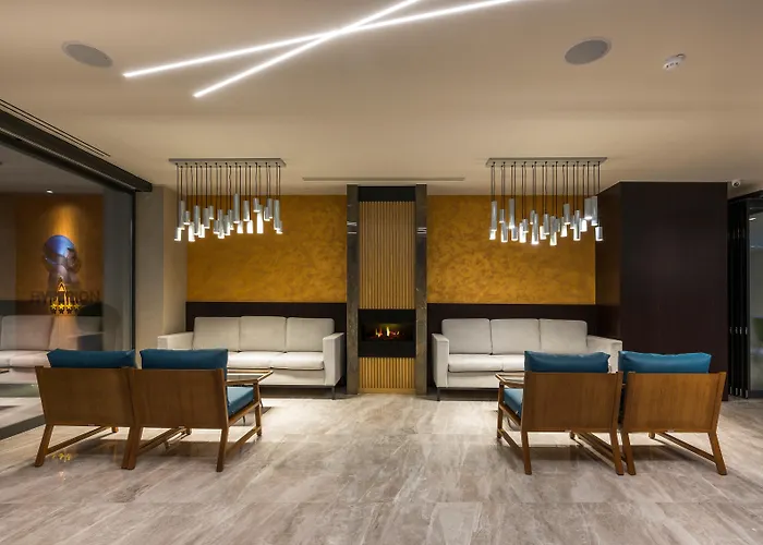 Hyperion & Hotel Chania (Crete)