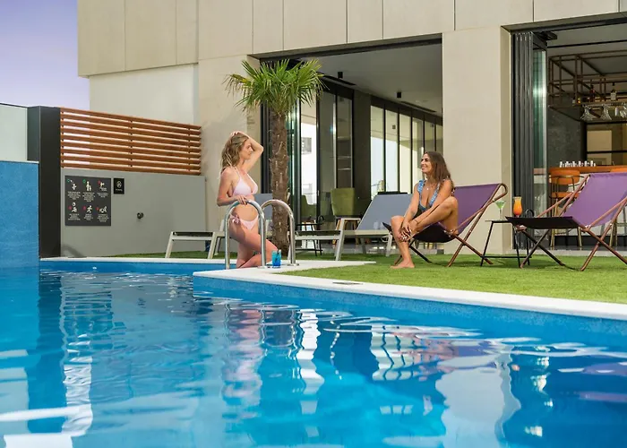 Hyperion & Hotel Chania (Crete)