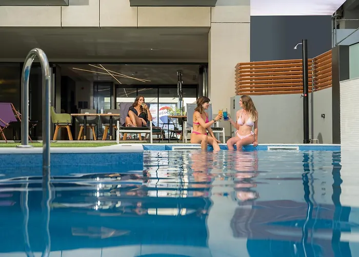 Hyperion & 4* Chania (Crete)