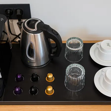 Hyperion & Hotel 4*