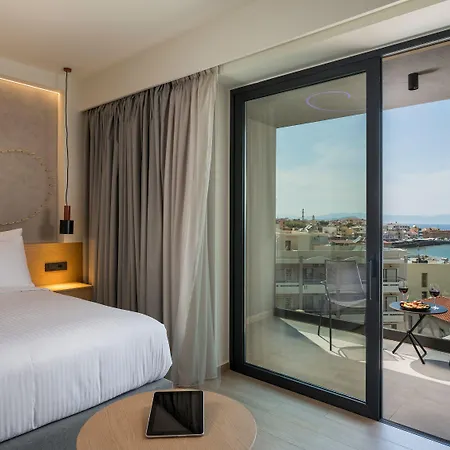 Hyperion & Otel Hanya